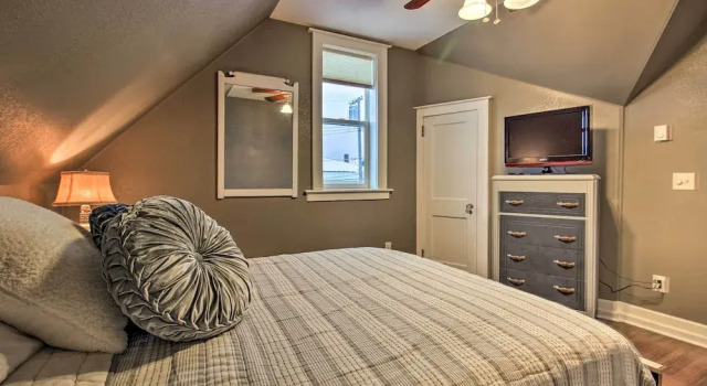 Коттедж Ely Getaway Near Town, Lakes, & Outdoor Recreation