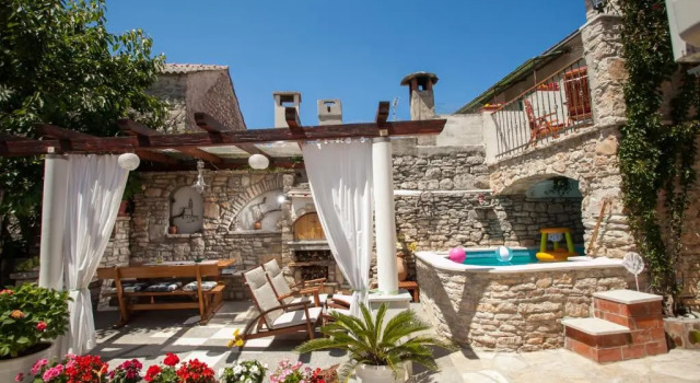 Villa Tudor, Prenota Villa Hotel a Croatian Islands con piscina, Piscina