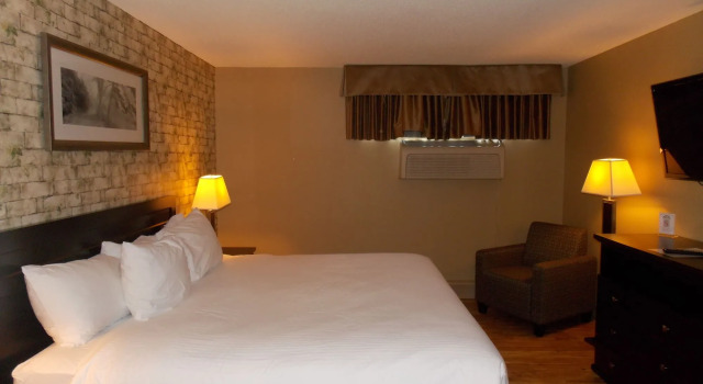 Stonebridge Hotel