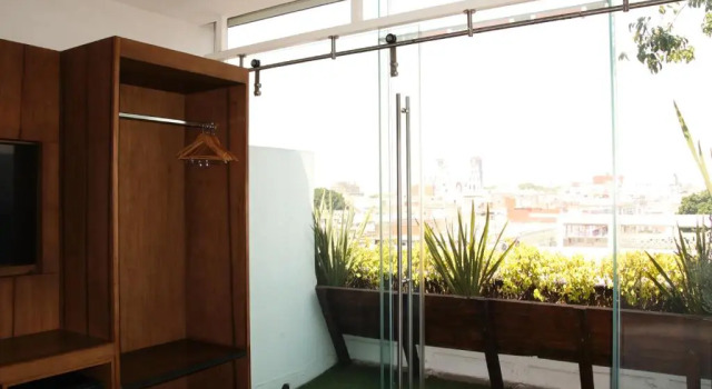 Двухместный номер Deluxe с балконом Ikonik Hotel Puebla
