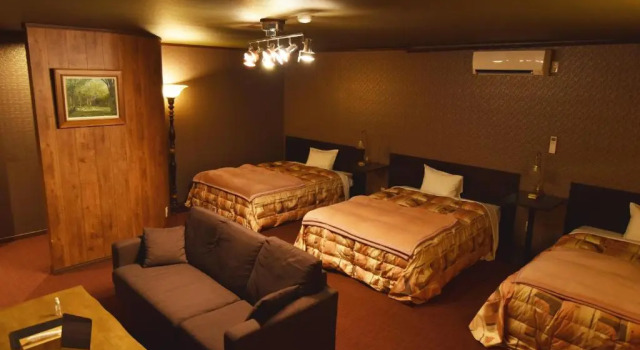 Шестиместный номер Standard Forest Inn Sangoro