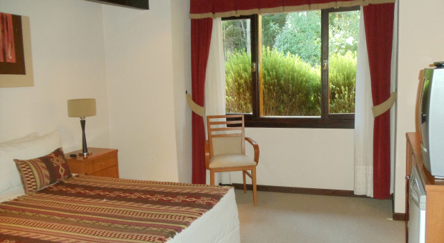 Altos Los Pioneros & Spa, Rezervați Hotel Puerto Manzano Argentina