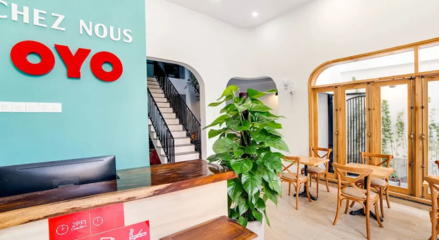 OYO 933 Chez Nous Boutiques, Забронировать Отель Нячанг Кханьхоа, рядом с Гора Ангелов