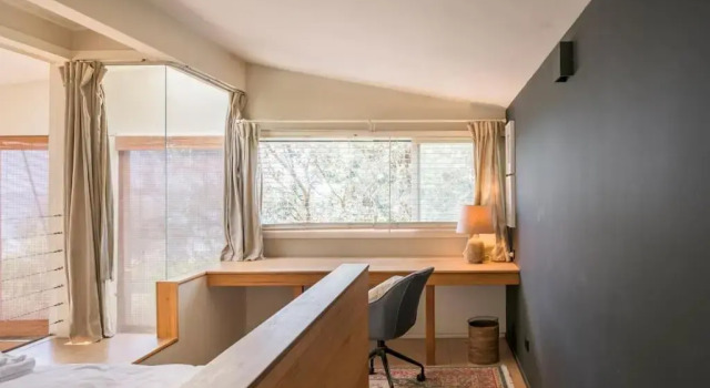 Burra Beach Retreat for Two