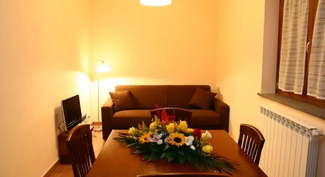 Il Bucaneve Ristorante Casa Vacanze Gambarie B&B Hotel, Book Bed and Breakfast  