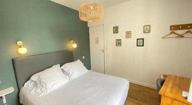 Двухместный номер Comfort Hotel Saint-Michel