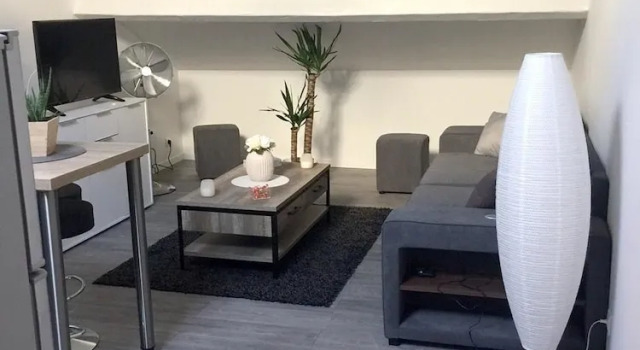 Studio in Hyères, With Wonderful City View and Wifi - 4 km From the Be
