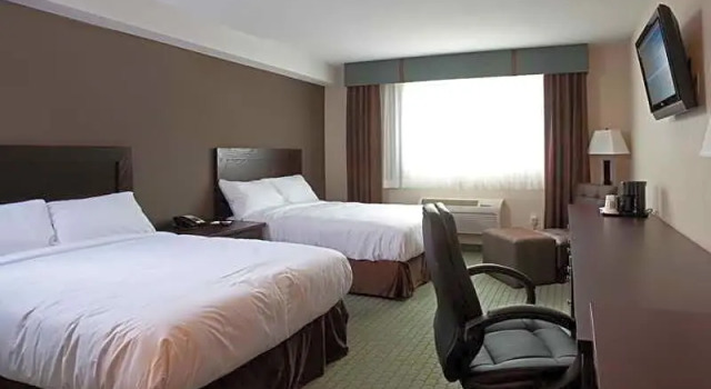 Номер Standard Coast Lethbridge Hotel & Conference Centre