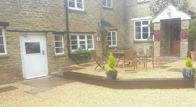 The Fox Inn, Buchen Sie Hotel Bicester Oxfordshire