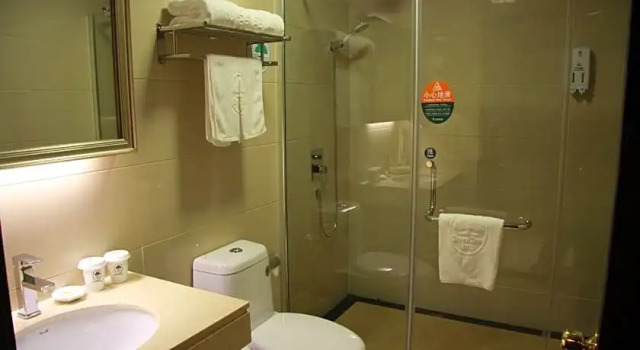 Семейный номер Standard GreenTree Inn ShangHai ZhouPu Town XiuPu Road Business Hotel
