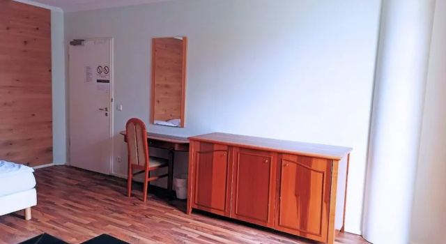 Кровать в общем номере Puschkin Rooms