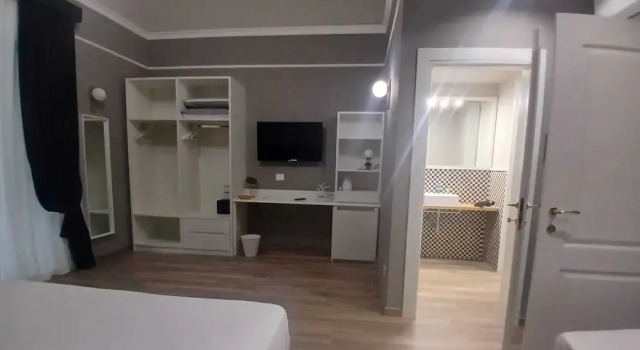 Dimora Neapolis, Забронировать Гостевой дом Гостевые дома Неаполя, рядом с Кастель-дель-Ово, Гостевой дом