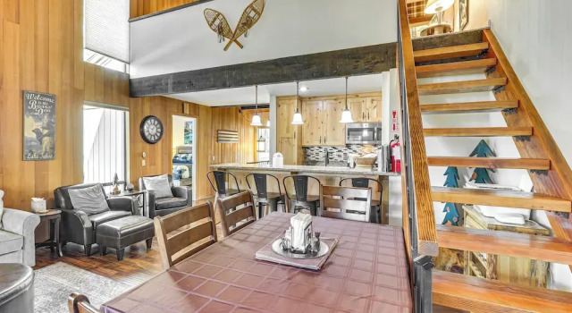 Апартаменты 5 Mi to Northstar Resort! Multi-level Family Condo