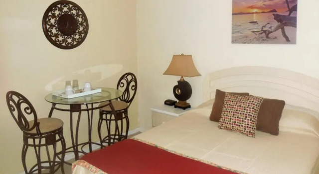 Номер Standard с балконом Dundee Bay Villas