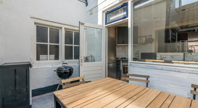 Vakantiehuisje, Book Hotel Zierikzee 