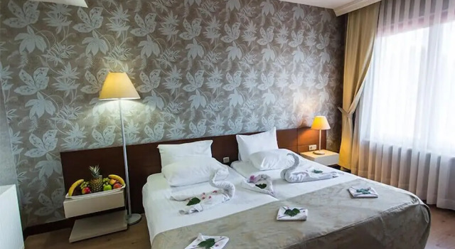 Двухместный номер Standard с балконом Legend Park Hotel