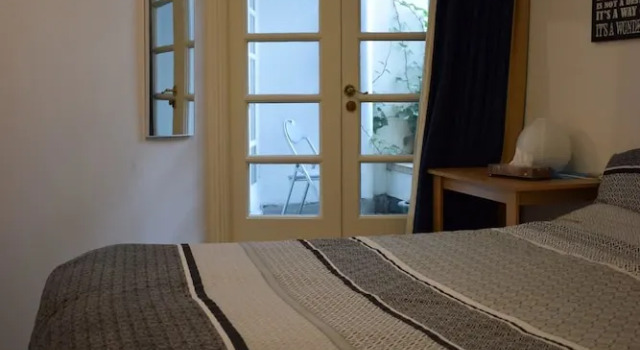 2 Bedroom With 2 Balconies in Dublin, Забронировать Отель Дублин Каунти Дублин, рядом с Театр Олимпия