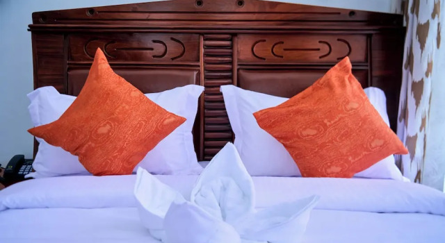 Sumni Hotel, Prenota Hotel Nkoanrua Arusha National Park
