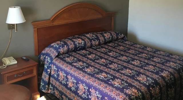 Двухместный номер Standard Travelodge by Wyndham Orangeburg