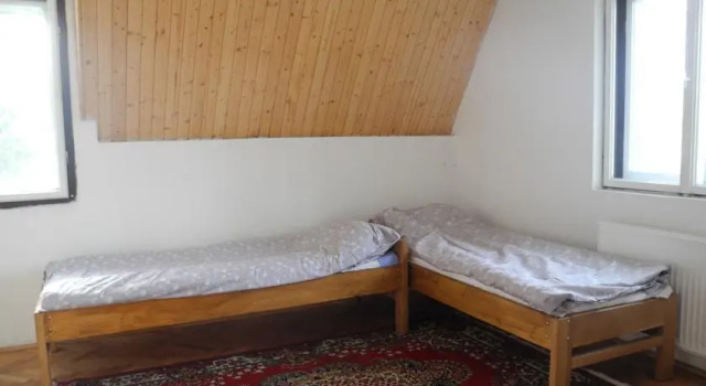 Casa cu Sindrila / Zsindelyes, Varaa Hotelli Baile Tusnad 