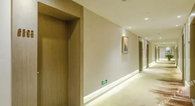 Saint Hotel, Забронировать Отель Отели Ваншенг 3 звезды, 3*