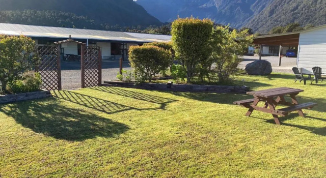 Апартаменты Lake Matheson Motel