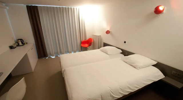 Двухместный номер Standard с балконом Hotel Corbie Geel