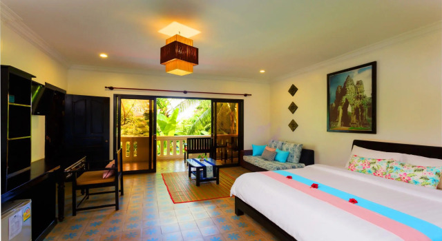 Номер Standard La Residence WatBo Hotel