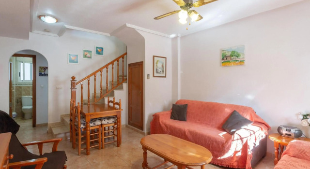 Tara 2 bed Townhouse in Torrevieja, Забронировать Отель Отели Торревьеха с парковкой, рядом с Городской театр Торревьехи, Парковка