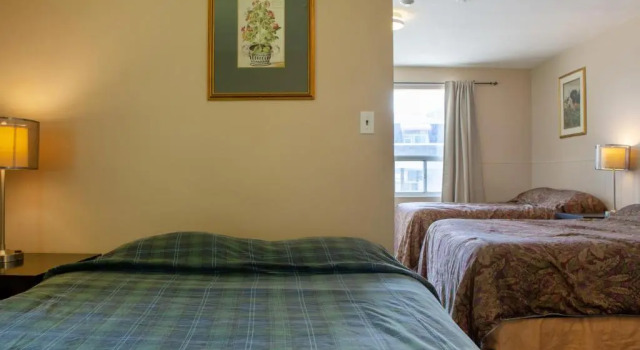 Номер Superior Hotel Richmond Hill ON North