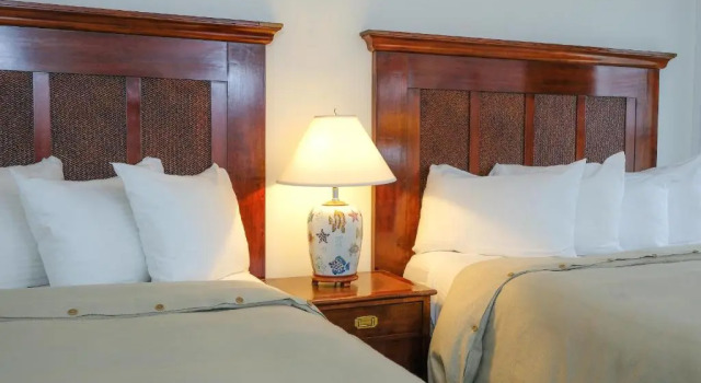Четырёхместный номер Deluxe Jailhouse Inn