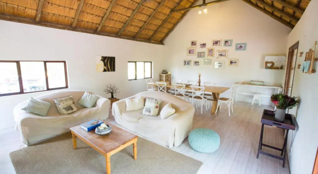 Вилла Ngama Tented Safari Lodge