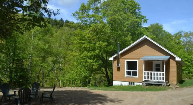 Шале с 3 комнатами с видом на озеро Chalets Lanaudière