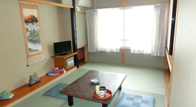 Minshuku Suisenso, Boek Hotel Hotels in Tokai met parkeren, Parkeren