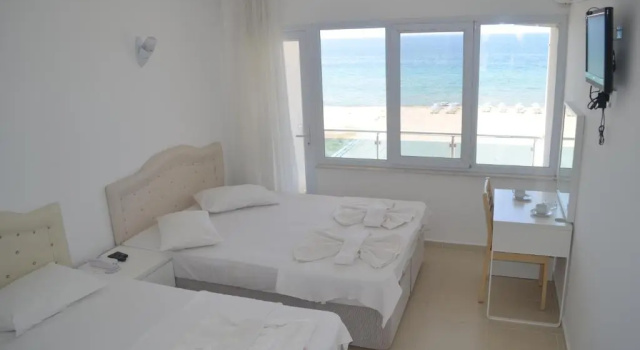 Двухместный номер Standard с видом на море Yasmin Hotel