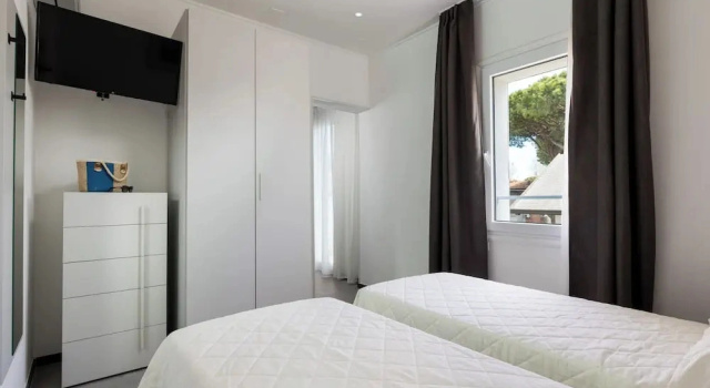 Residence Cervia, Забронировать Отель Отели Ravenna Area с парковкой, Парковка