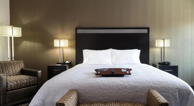 Двухместный номер Standard Hampton Inn & Suites Portsmouth Downtown