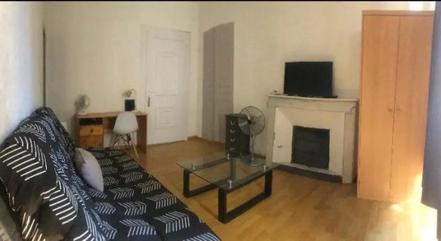Charmant T1 plein centre Corte au 13 cours paoli wifi gratuit calme lumineux, Varaa Hotelli Corte 