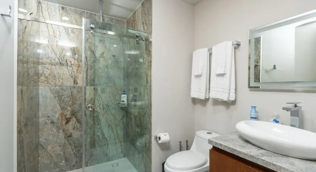 Коттедж Beach Access 4 Beds 2 Bedroom 2 Bath Quadrant 4107