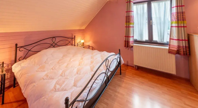Magnificent Home in Tilf With Garden, 预订 酒店 Tilff Pays d'Ourthe-Amblève