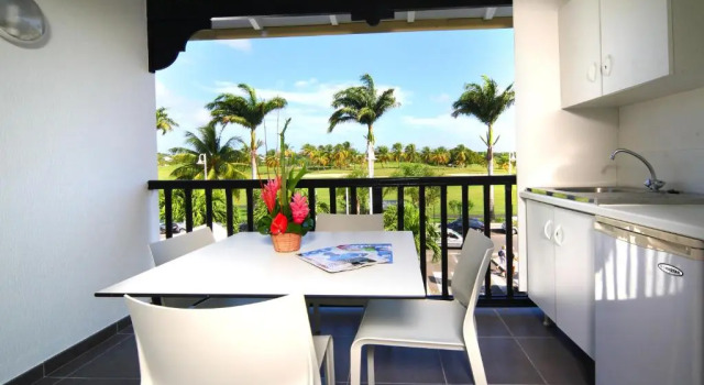 Люкс Bwa Chik Hotel & Golf