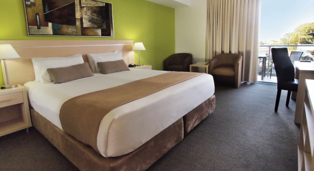 Номер Standard Oaks Townsville Gateway Suites