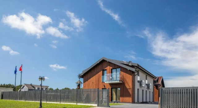 GENIO 7 apartamentai, Boek Hotel Hotels in Klaipėda met parkeren, Parkeren