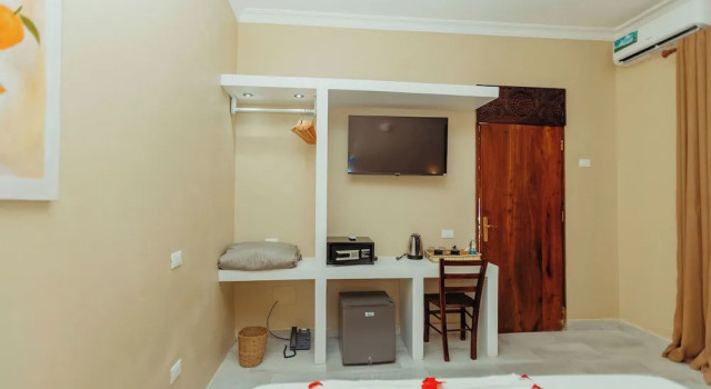 Номер Standard Blackstone Beach Resort