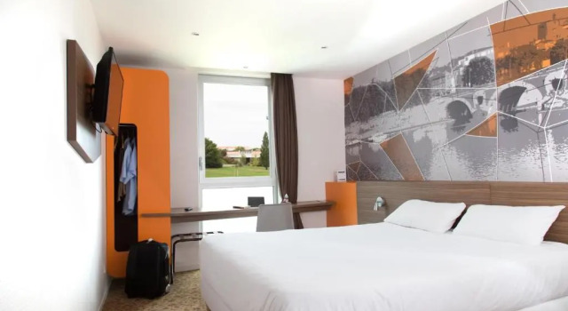 Номер Superior Brit Hotel Toulouse Colomiers - L’Esplanade