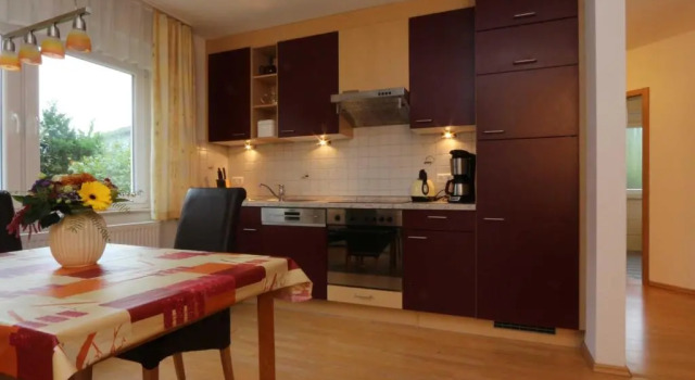 Апартаменты Ferienhaus Ahorn mit Garten in Zinnowitz
