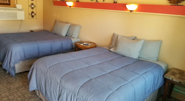 Четырёхместный номер Comfort Цокольный этаж Two Rivers Inn