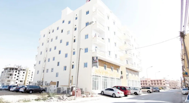 OYO 128 Al Tawasi Furnished Apartments, Rezerwuj Apartament Hotele w Salala z parkingiem, Parking