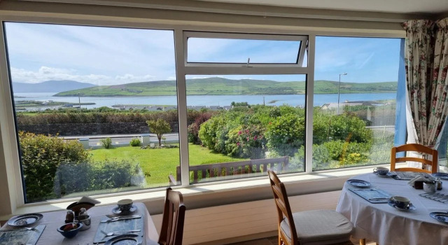 Fitzgerald's Dingle Heights, Забронировать Отель «постель и завтрак» Отели Dingle Peninsula с парковкой, Парковка