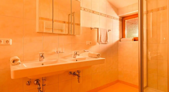 Апартаменты с 2 комнатами с балконом Ferienwohnung Saalbach Fieberbrunn